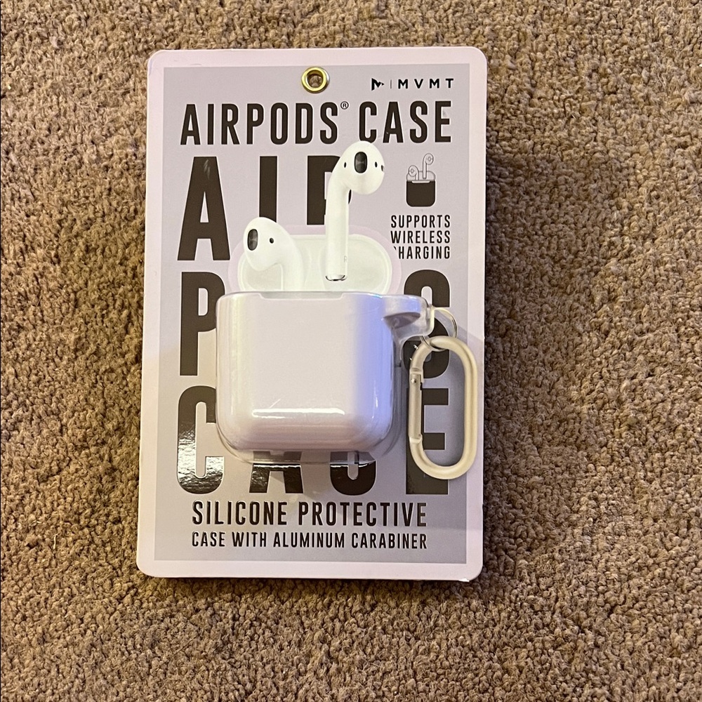 MVMT White Silicone AirPods Case with Carabiner